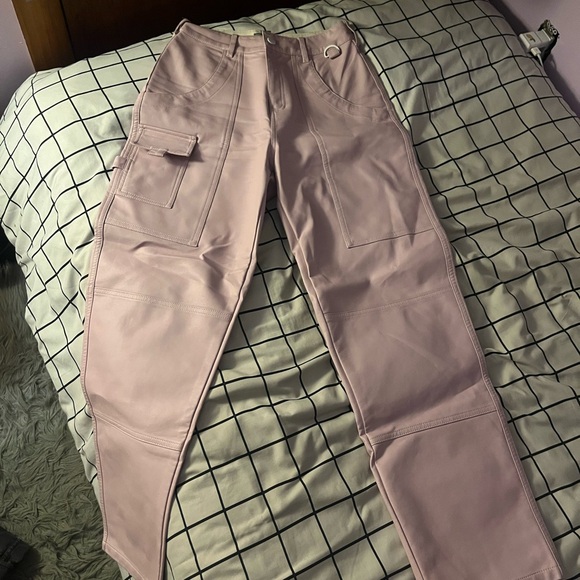 ASOS cargo wide leg fix leather pant pink cream - Picture 9 of 9